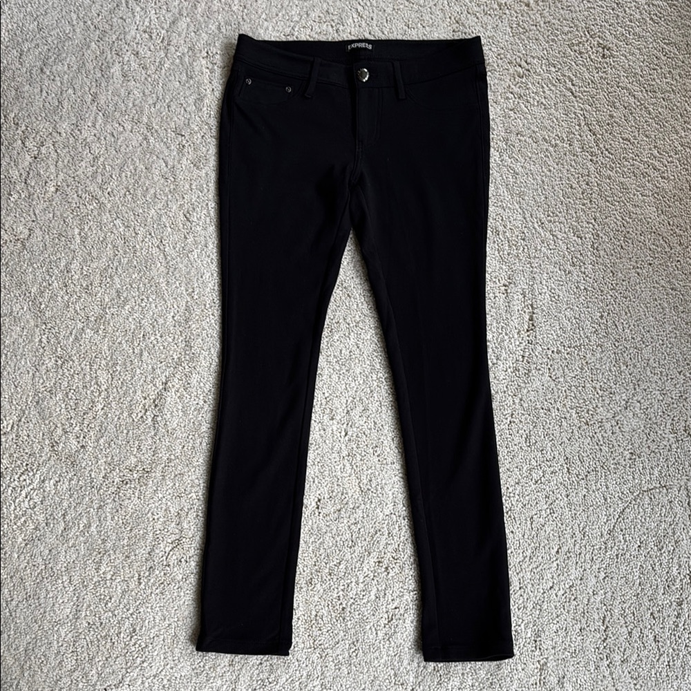 Express Black Skinny Pants Versatile Design